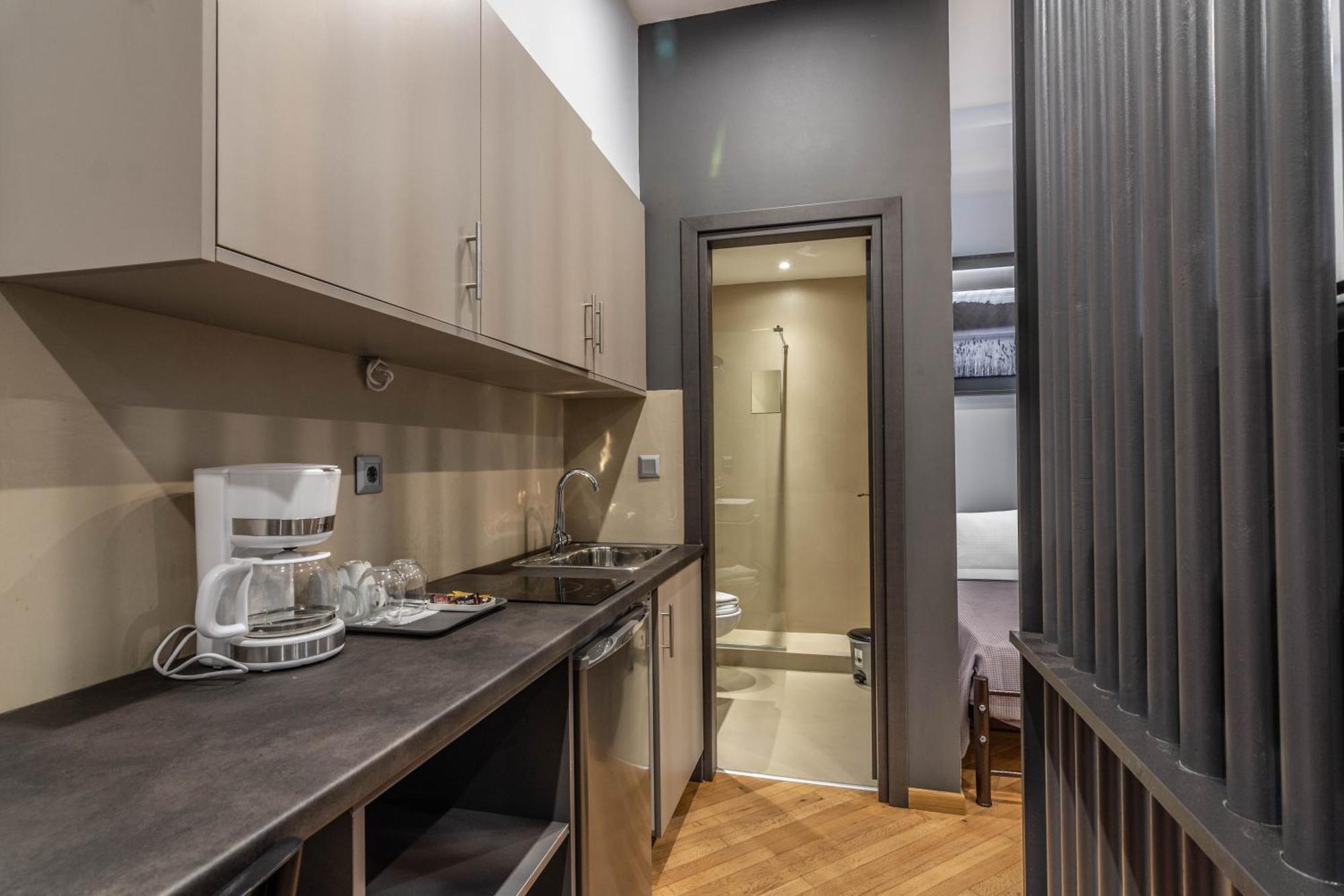 Aris Premium Accommodations Athen Eksteriør billede