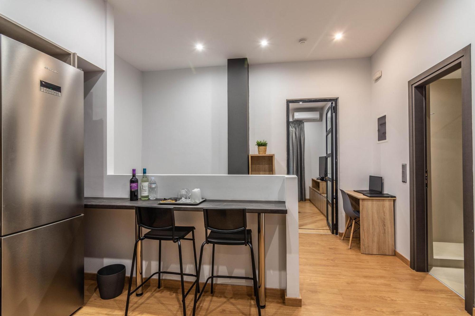 Aris Premium Accommodations Athen Værelse billede